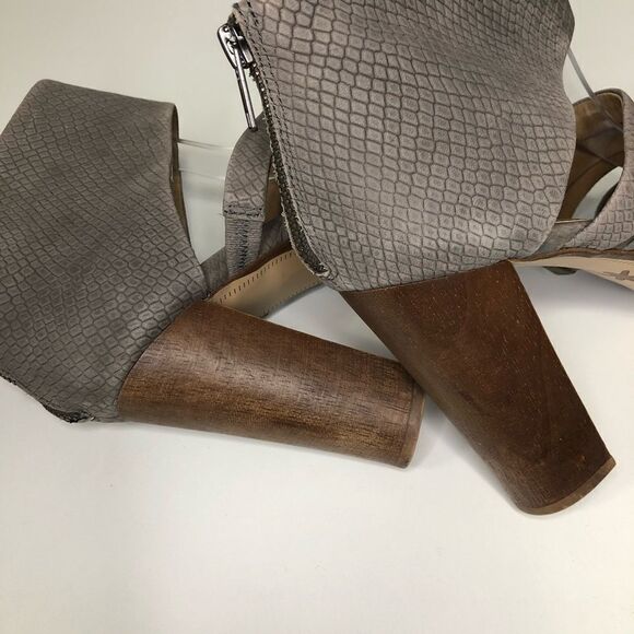 SPLENDID jackie cut out peep toe fine leather - Picture 7 of 12